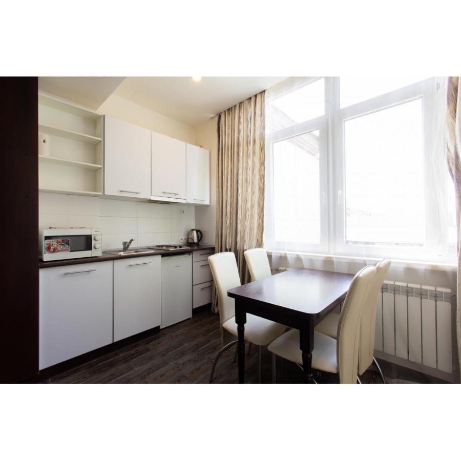 Studio Apartments In The City Center Jarkov Exterior foto